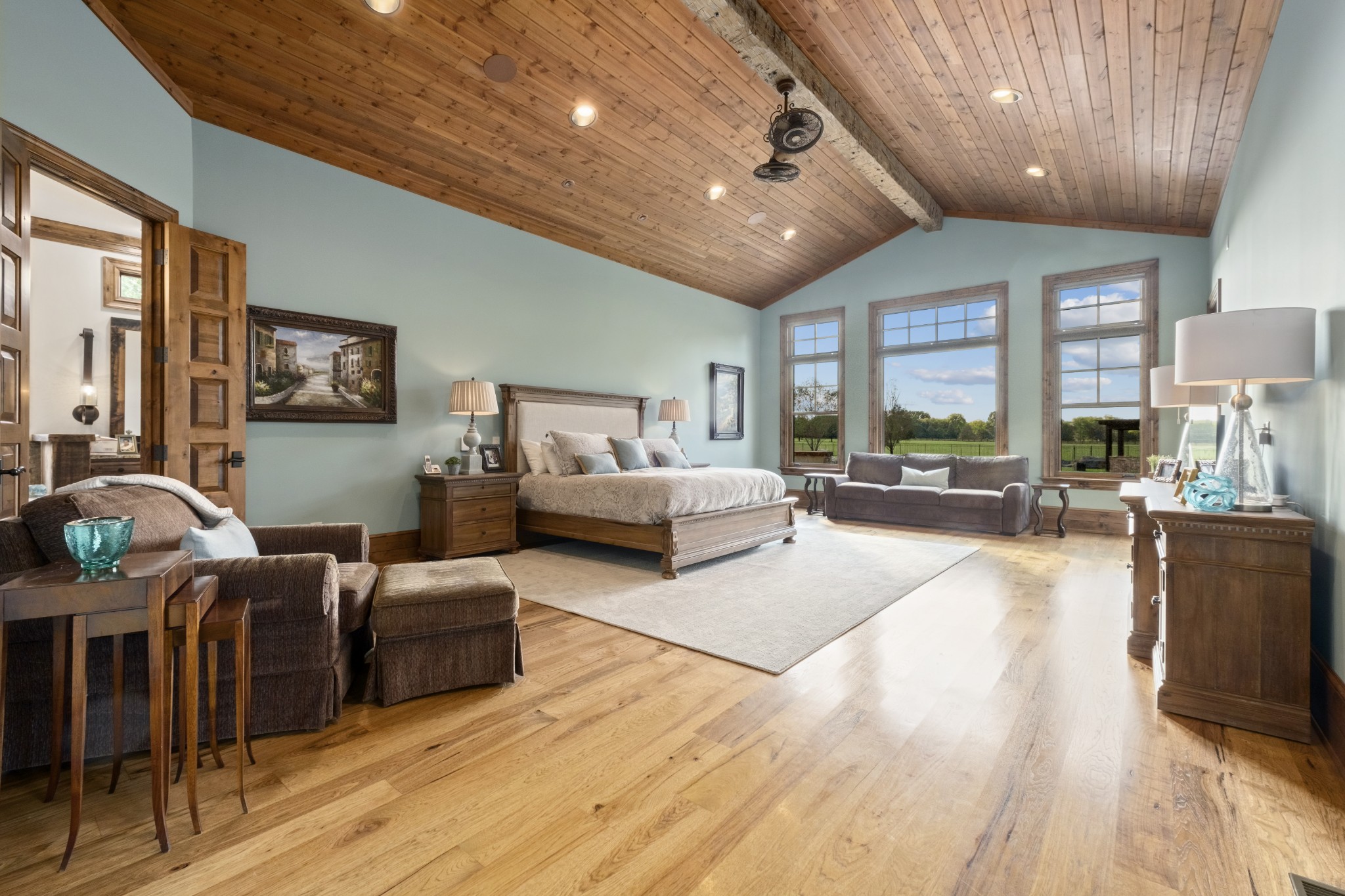 4760 Sharpsville Road Murfreesboro, TN 37130 - Photo 14 of 50 a living room with furniture and a large window
