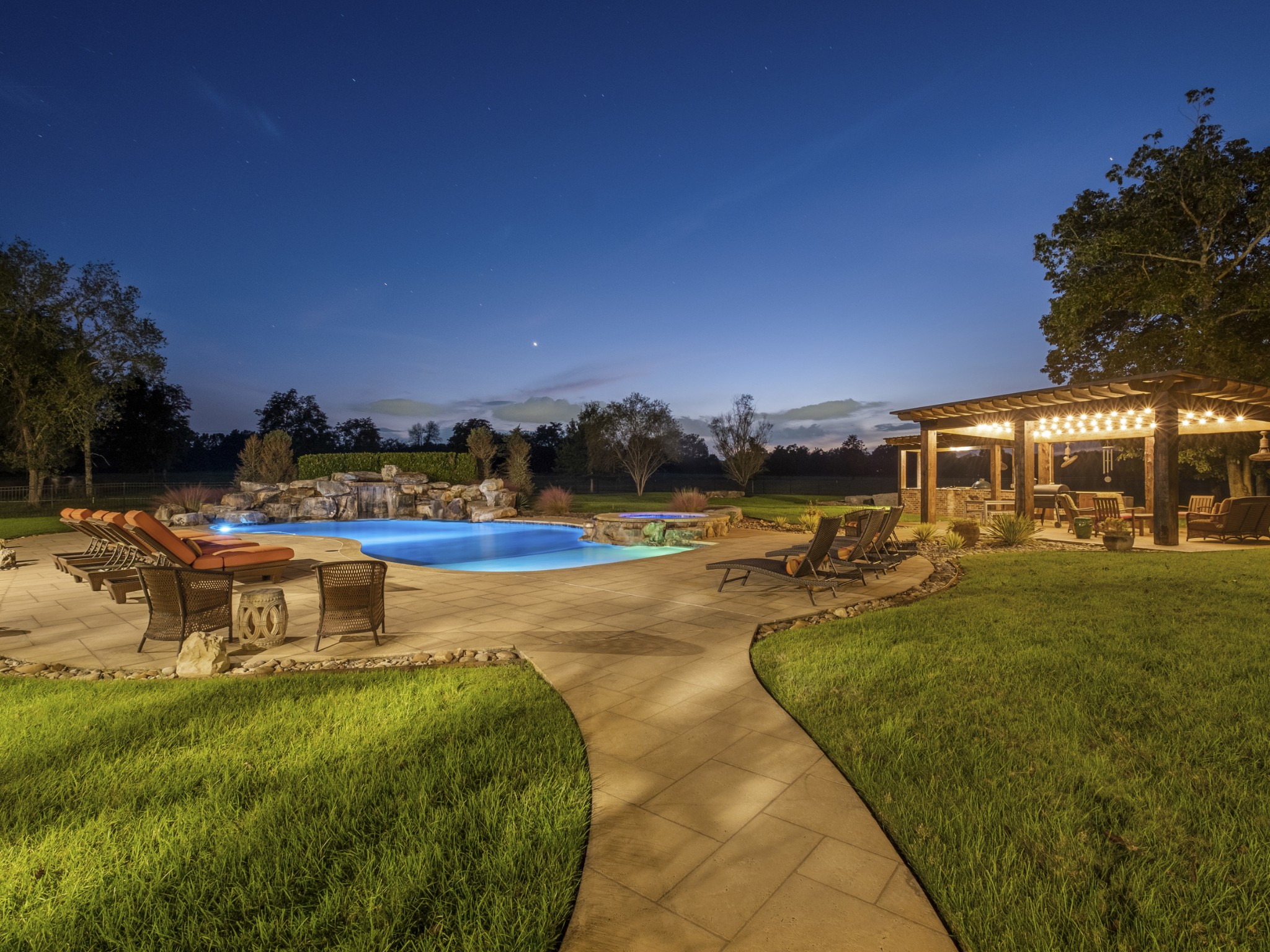4760 Sharpsville Road Murfreesboro, TN 37130 - Photo 37 of 50 a view of a swimming pool with a patio