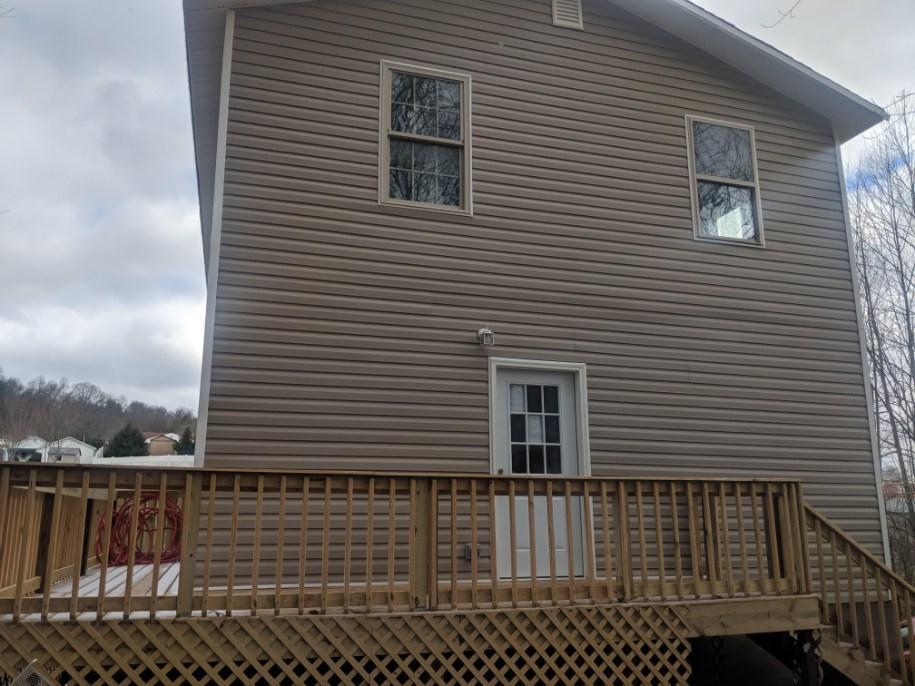 194 Chadwell Road Kingsport, TN 37660 - Photo 3 of 25 Rear entry