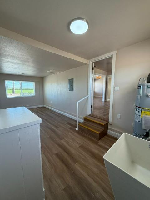 29509 Gun Club Road Gustine, CA 95322 - Photo 26 of 49 Laundry Room / Mud Room
