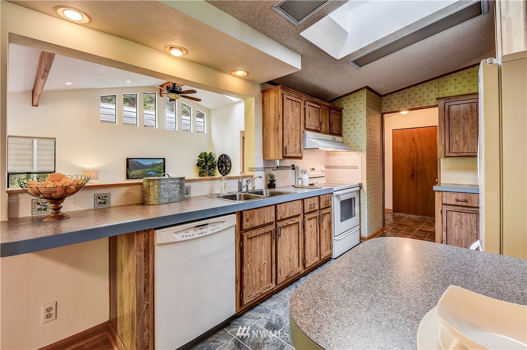 7519 Mero Road Snohomish, WA 98290 - Photo 11 of 24 Gallery Image 11