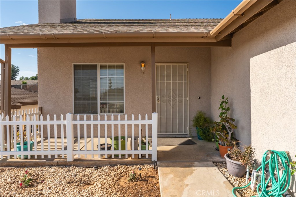 14407 Laurel Drive Riverside, CA 92503 - Photo 2 of 7 Gallery Image 2
