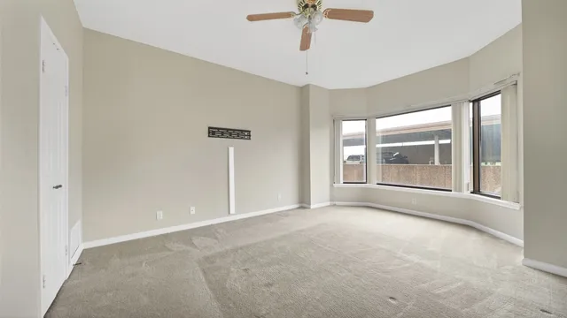 $249,000 | 2001 Holcombe Boulevard, Unit 404, Houston, TX 77030