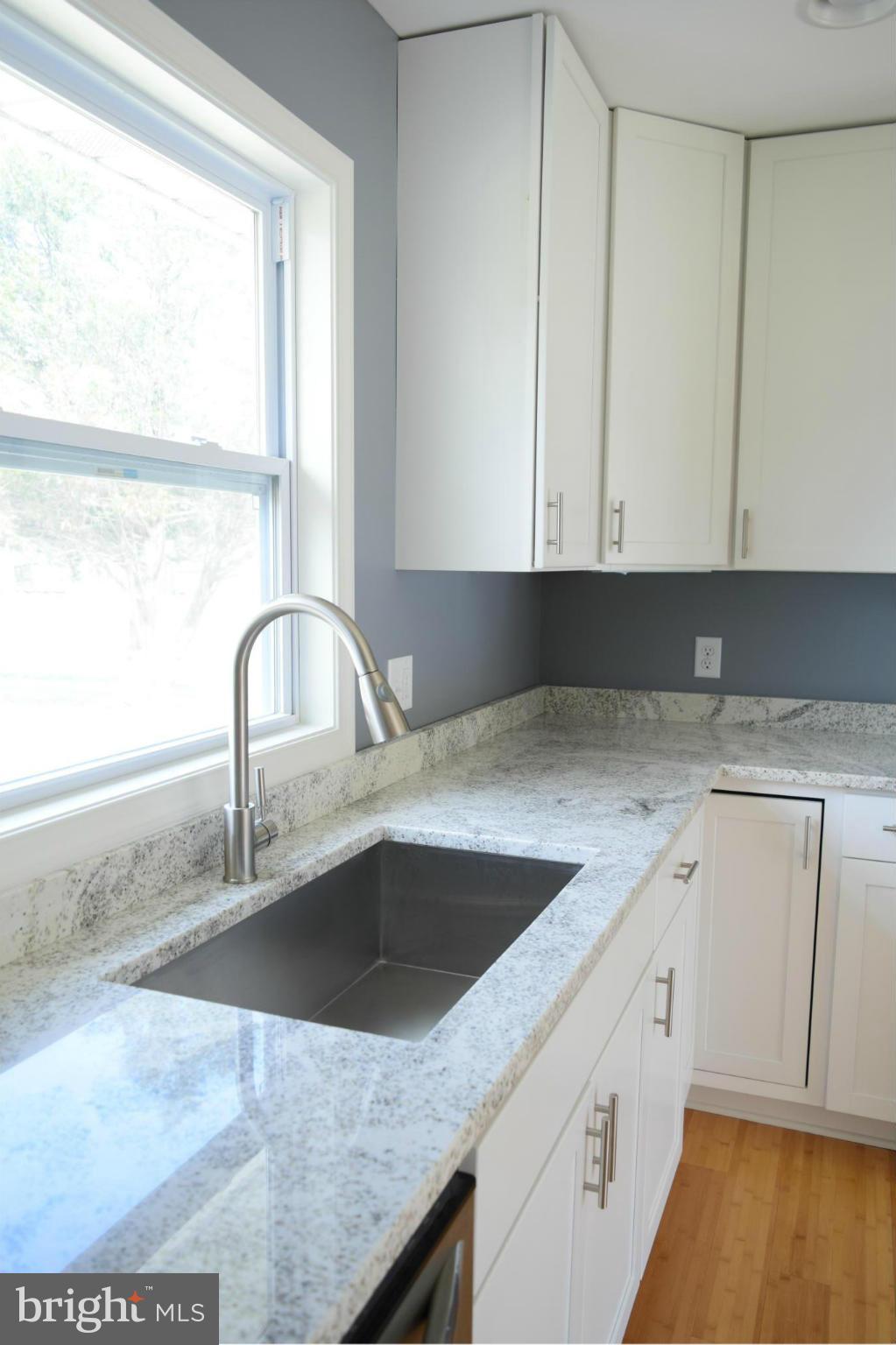 508 Arrington Road Queenstown, MD 21658 - Photo 3 of 28 Kitchen