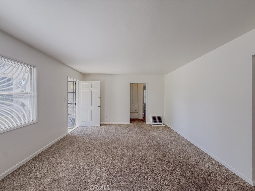 3577 Cortez Street Riverside, CA 92504 - Photo 4 of 20