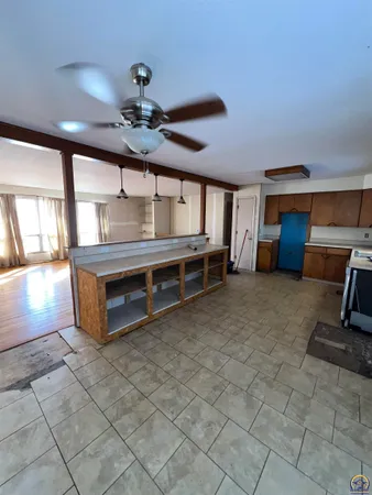 $270,000 | 13818 K-214 Highway, Hoyt, KS 66440