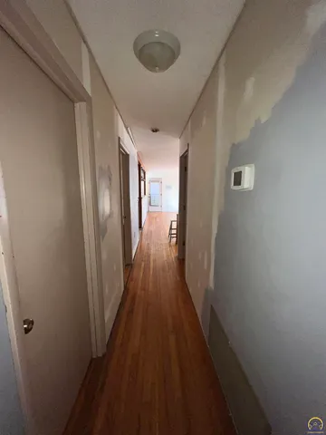 $280,000 | 13818 K-214 Highway, Hoyt, KS 66440