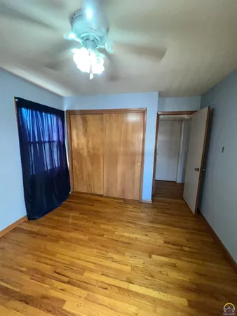 $270,000 | 13818 K-214 Highway, Hoyt, KS 66440