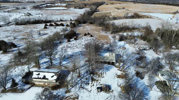 $270,000 | 13818 K-214 Highway, Hoyt, KS 66440