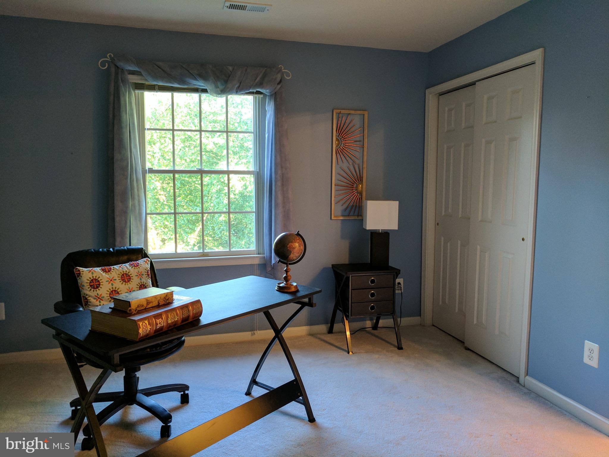 10995 Clover Hunt Court Reston, VA 20194 - Photo 20 of 30 Bedroom