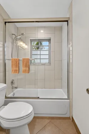 $3,500 | 153 Southeast 30th Avenue, Boynton Beach, FL 33435
