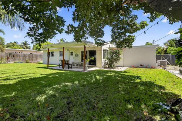 $3,500 | 153 Southeast 30th Avenue, Boynton Beach, FL 33435