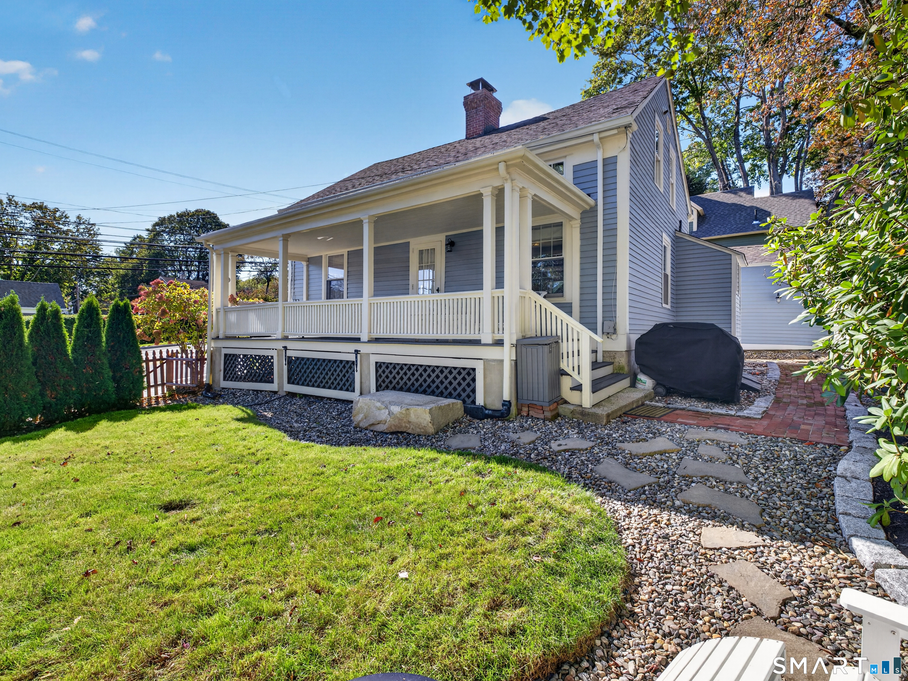 18 New London Road Groton, CT 06355 - Photo 4 of 33 Gallery Image 4
