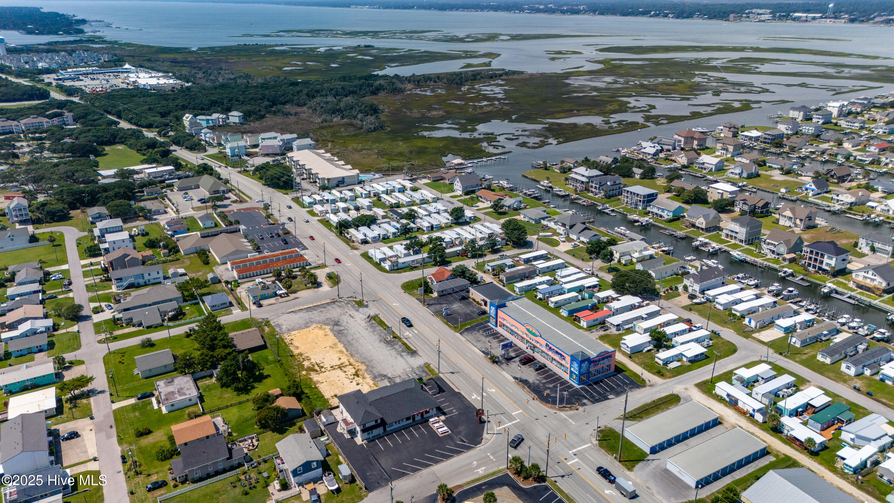 413 West Fort Macon Road Atlantic Beach, NC 28512 - Photo 9 of 24 Beach Tavern Parcel