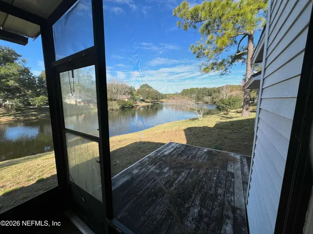 $2,100 | 2024 Hovington Circle West, Jacksonville, FL 32246