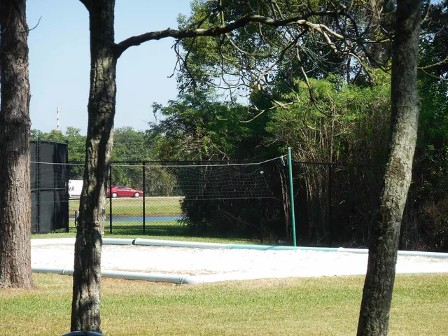 $2,100 | 2024 Hovington Circle West, Jacksonville, FL 32246