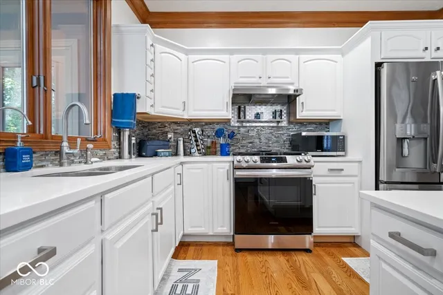 $649,000 | 7250 Royal Oakland Drive, Indianapolis, IN 46236