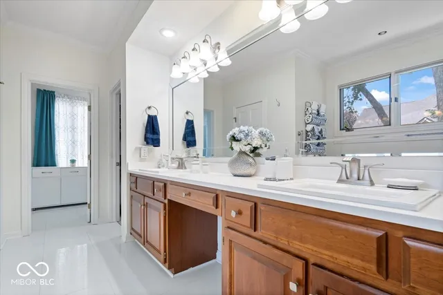 $649,000 | 7250 Royal Oakland Drive, Indianapolis, IN 46236