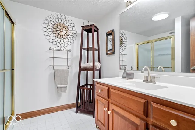 $649,000 | 7250 Royal Oakland Drive, Indianapolis, IN 46236