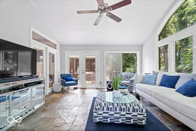 $649,000 | 7250 Royal Oakland Drive, Indianapolis, IN 46236