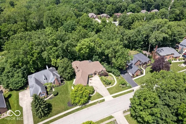 $649,000 | 7250 Royal Oakland Drive, Indianapolis, IN 46236