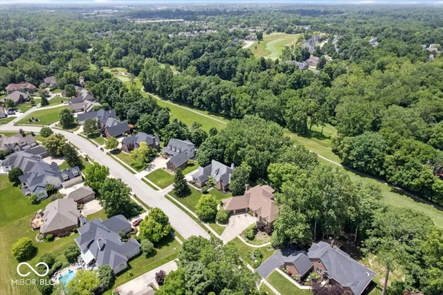 $649,000 | 7250 Royal Oakland Drive, Indianapolis, IN 46236