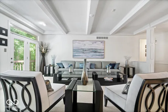 $649,000 | 7250 Royal Oakland Drive, Indianapolis, IN 46236