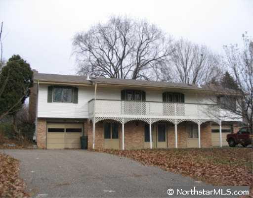 20 Woodpecker Ridge Road Excelsior, MN 55331 - Photo 1 of 1 Gallery Image 1