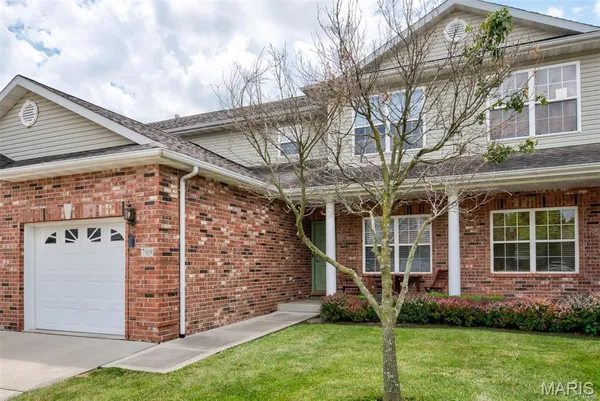 $2,295 | 709 Michael Street, O'Fallon, IL 62269