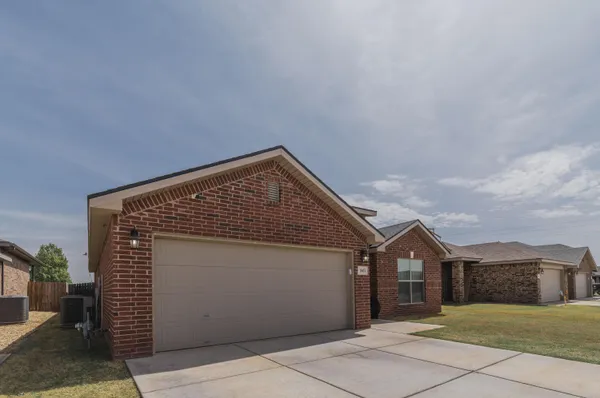 $295,000 | 10415 Waverly Avenue, Lubbock, TX 79424