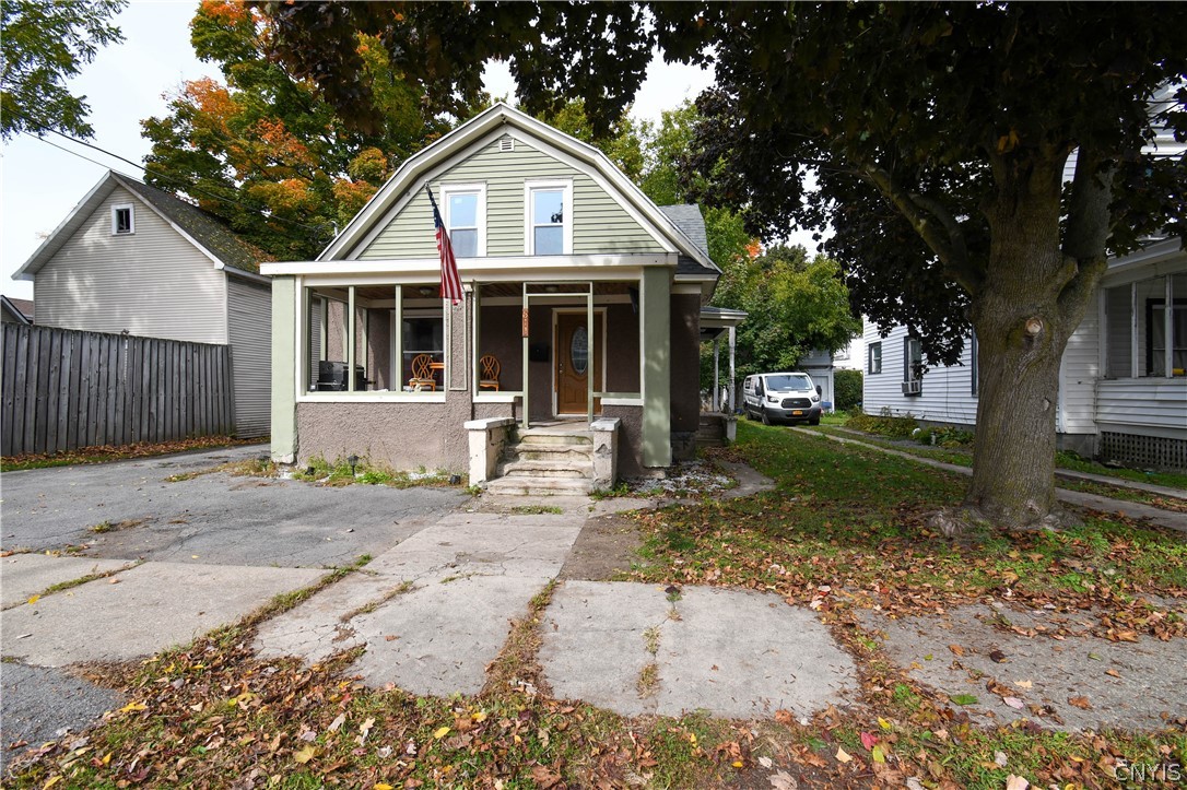 Welcome to 511 State Street!