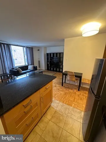 $2,950 | 950 25th Street Northwest, Unit 717, Washington, DC 20037