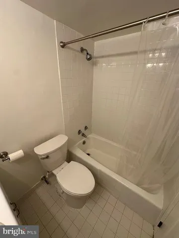 $2,950 | 950 25th Street Northwest, Unit 717, Washington, DC 20037