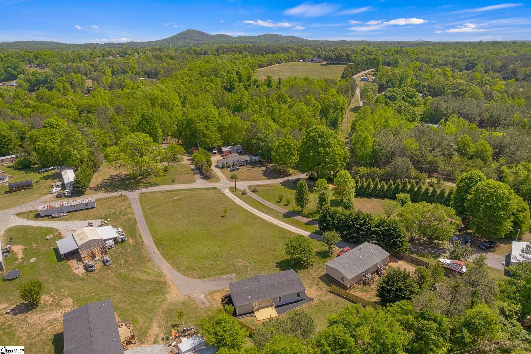 375 Griggs Road Six Mile, SC 29682 - Photo 31 of 37