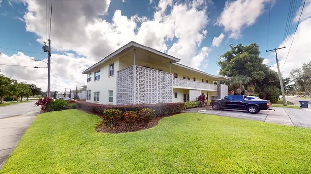 $114,000 | 136 North Verona Avenue, Unit 103, Avon Park, FL 33825