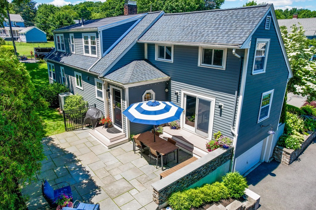 8 Sachem Road Winchester, MA 01890 - Photo 2 of 40 Gallery Image 2