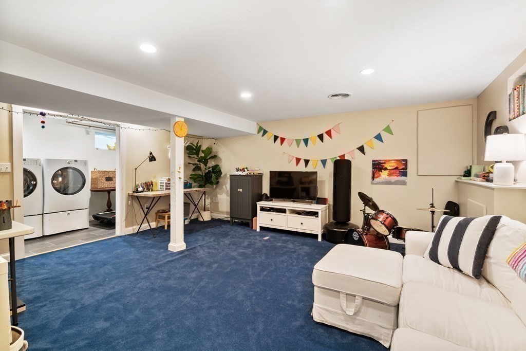 8 Sachem Road Winchester, MA 01890 - Photo 25 of 40 Gallery Image 25