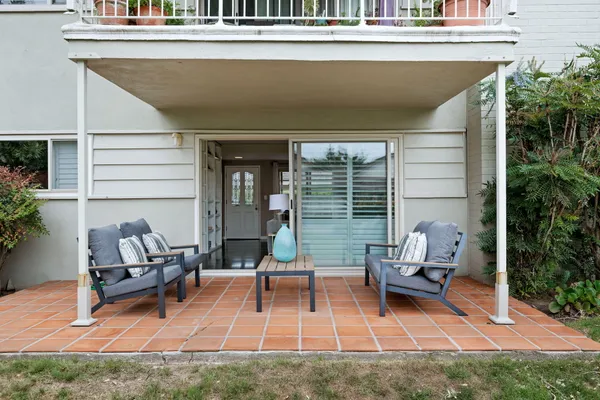 $845,000 | 257 Moreton Bay Lane, Unit 2, Goleta, CA 93117