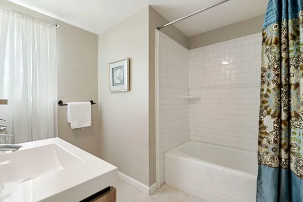 $845,000 | 257 Moreton Bay Lane, Unit 2, Goleta, CA 93117