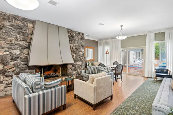 $845,000 | 257 Moreton Bay Lane, Unit 2, Goleta, CA 93117