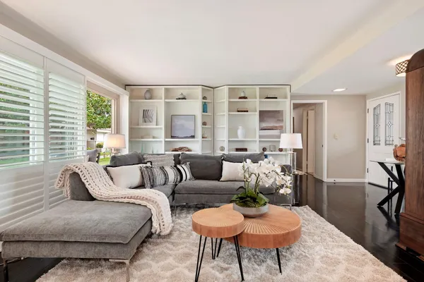 $845,000 | 257 Moreton Bay Lane, Unit 2, Goleta, CA 93117