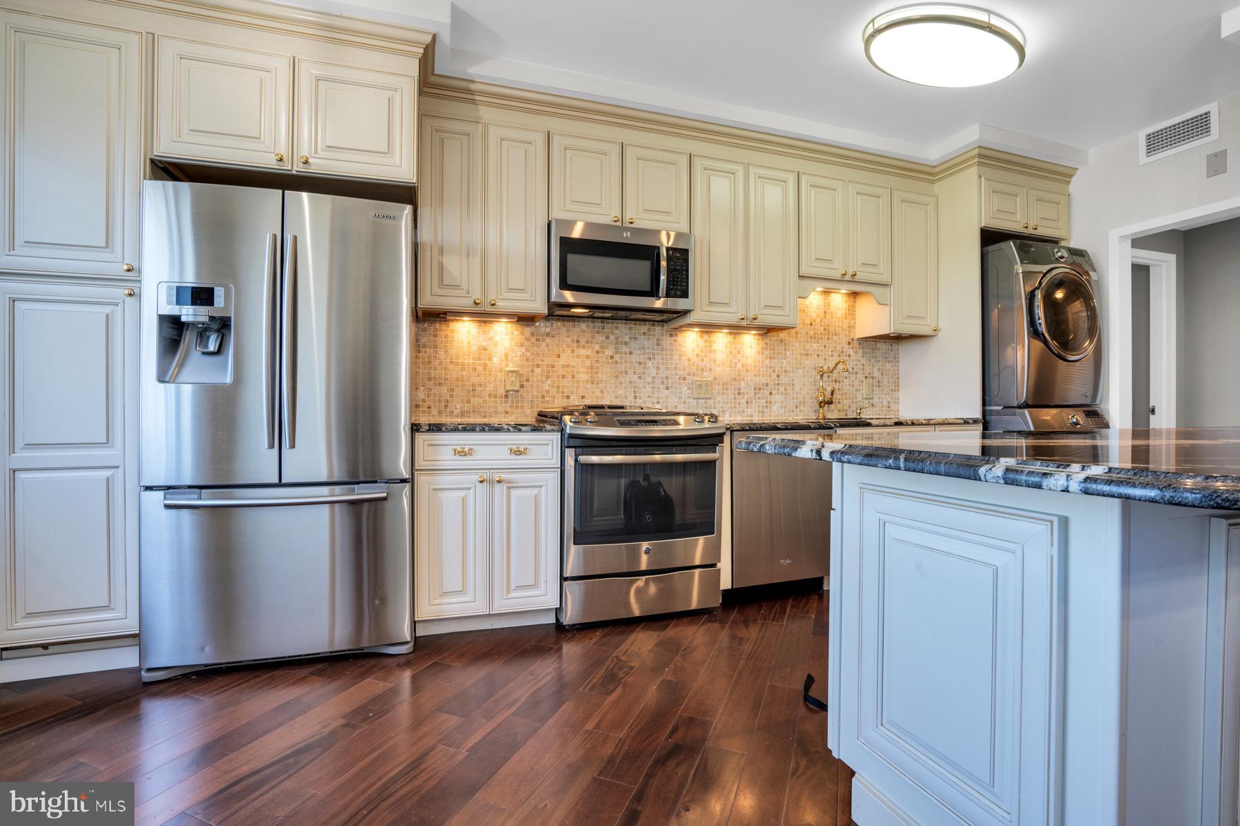 191 Presidential Boulevard, Unit R702 Bala Cynwyd, PA 19004 - Photo 10 of 35