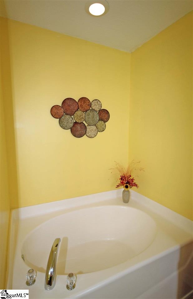 201 Manitou Way Fountain Inn, SC 29644 - Photo 11 of 20 Gallery Image 11