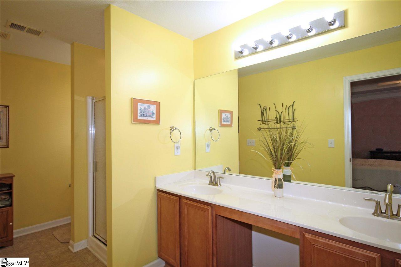 201 Manitou Way Fountain Inn, SC 29644 - Photo 10 of 20 Gallery Image 10