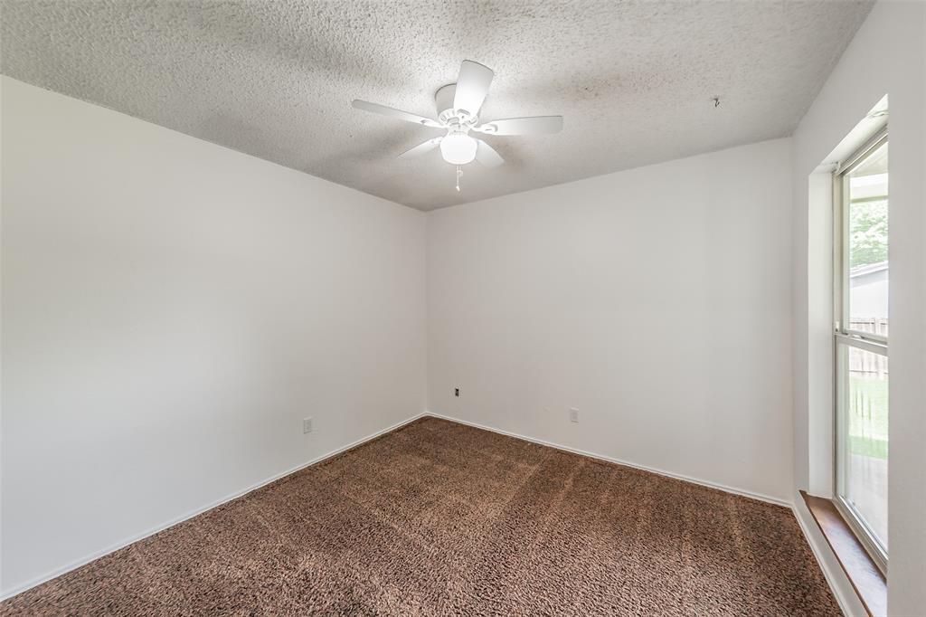 1719 Sagebrush Trail Grapevine, TX 76051 - Photo 23 of 37