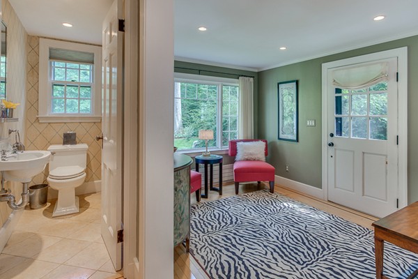 89 Fellsview Road Stoneham, MA 02180 - Photo 16 of 30 Gallery Image 16