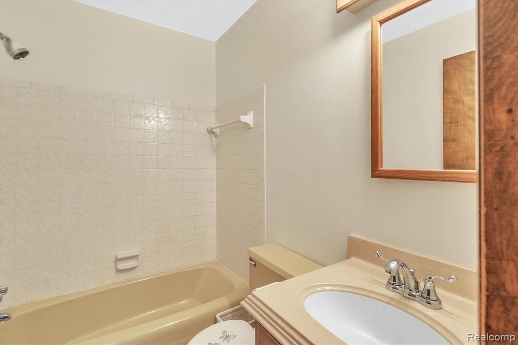8926 Hannan Road Wayne, MI 48184 - Photo 41 of 54