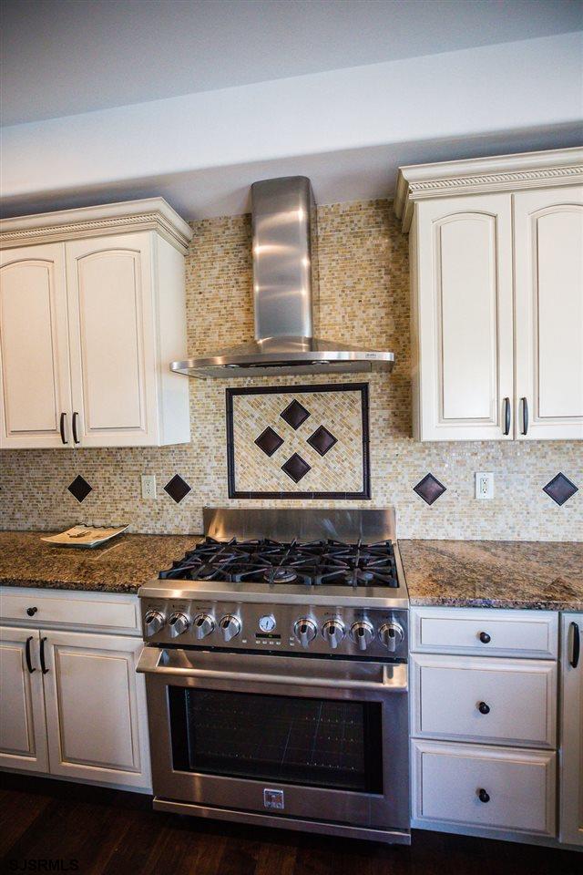 924 Sarazen Road Brigantine, NJ 08203 - Photo 4 of 24 Gallery Image 4