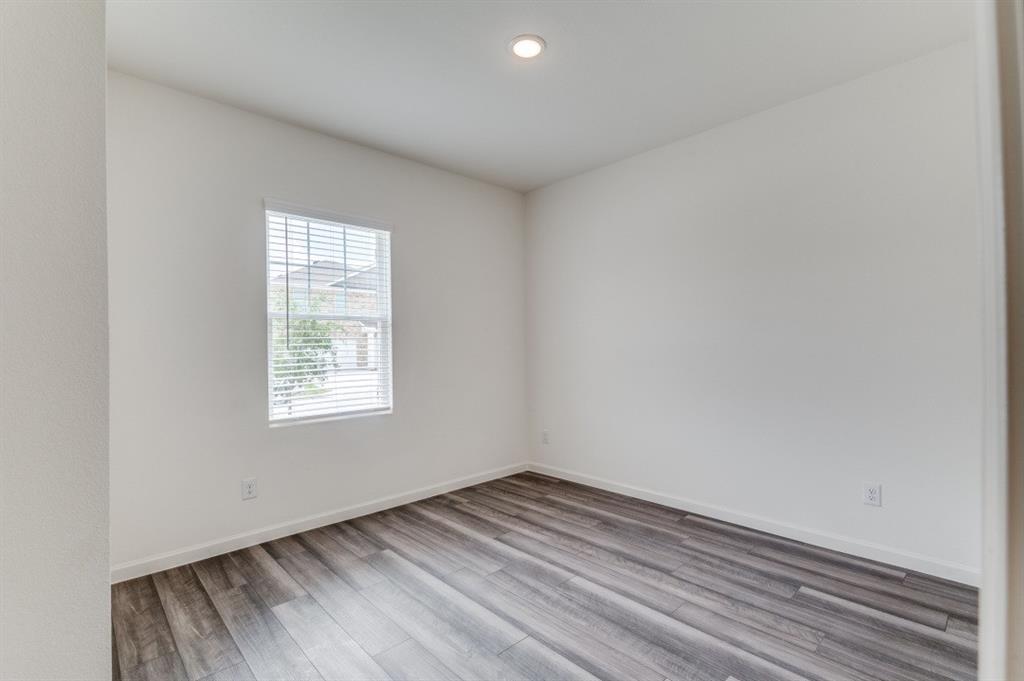 1512 Ancer Way Fort Worth, TX 76052 - Photo 7 of 12