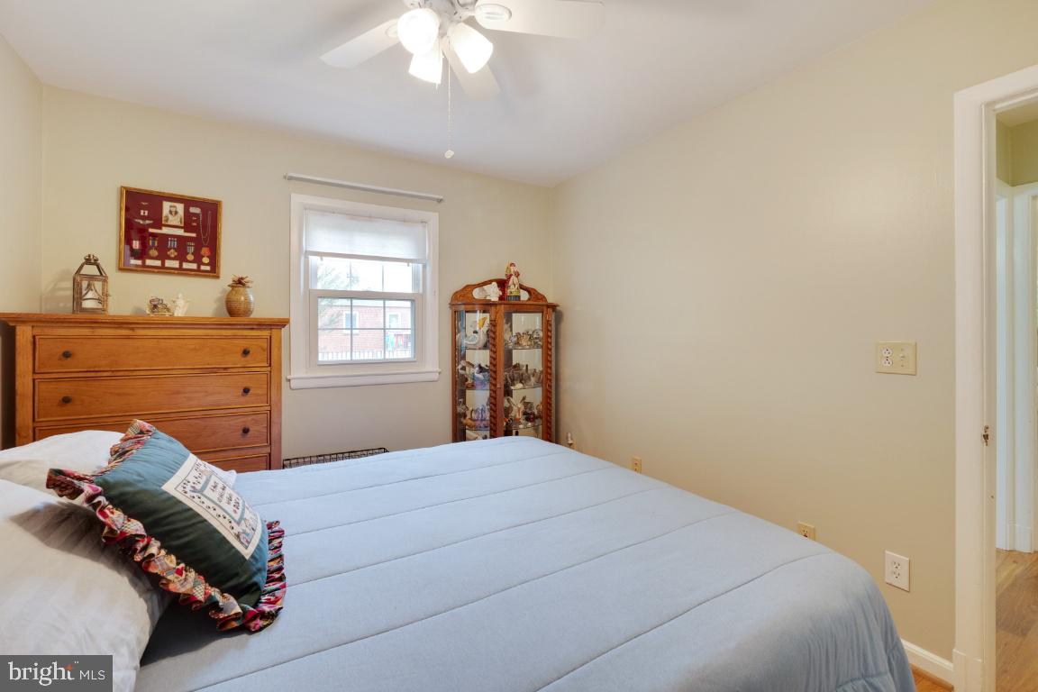 1513 Gridley Lane Silver Spring, MD 20902 - Photo 13 of 38 Gallery Image 13